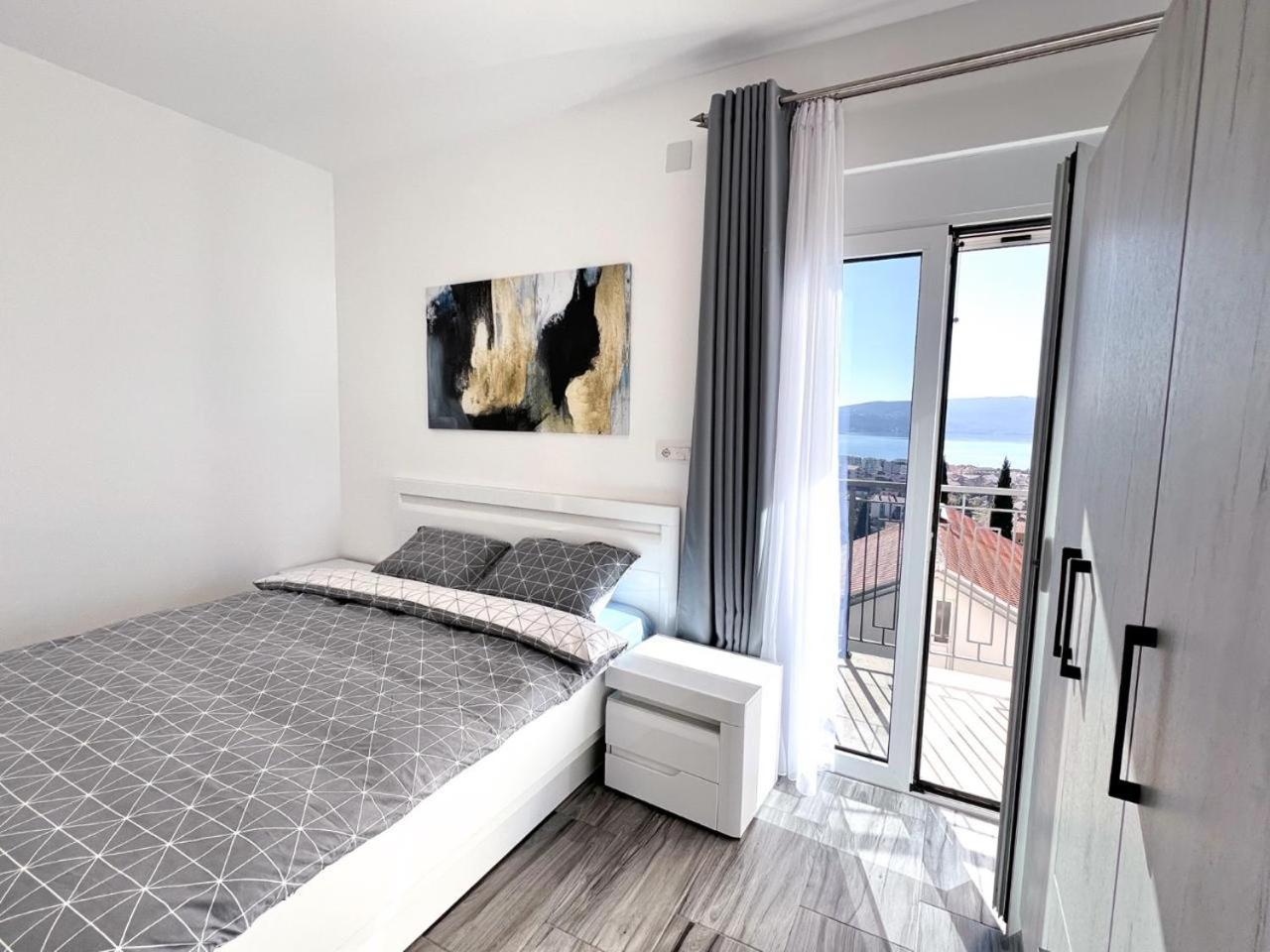 Eden Apartments Tivat Oda fotoğraf