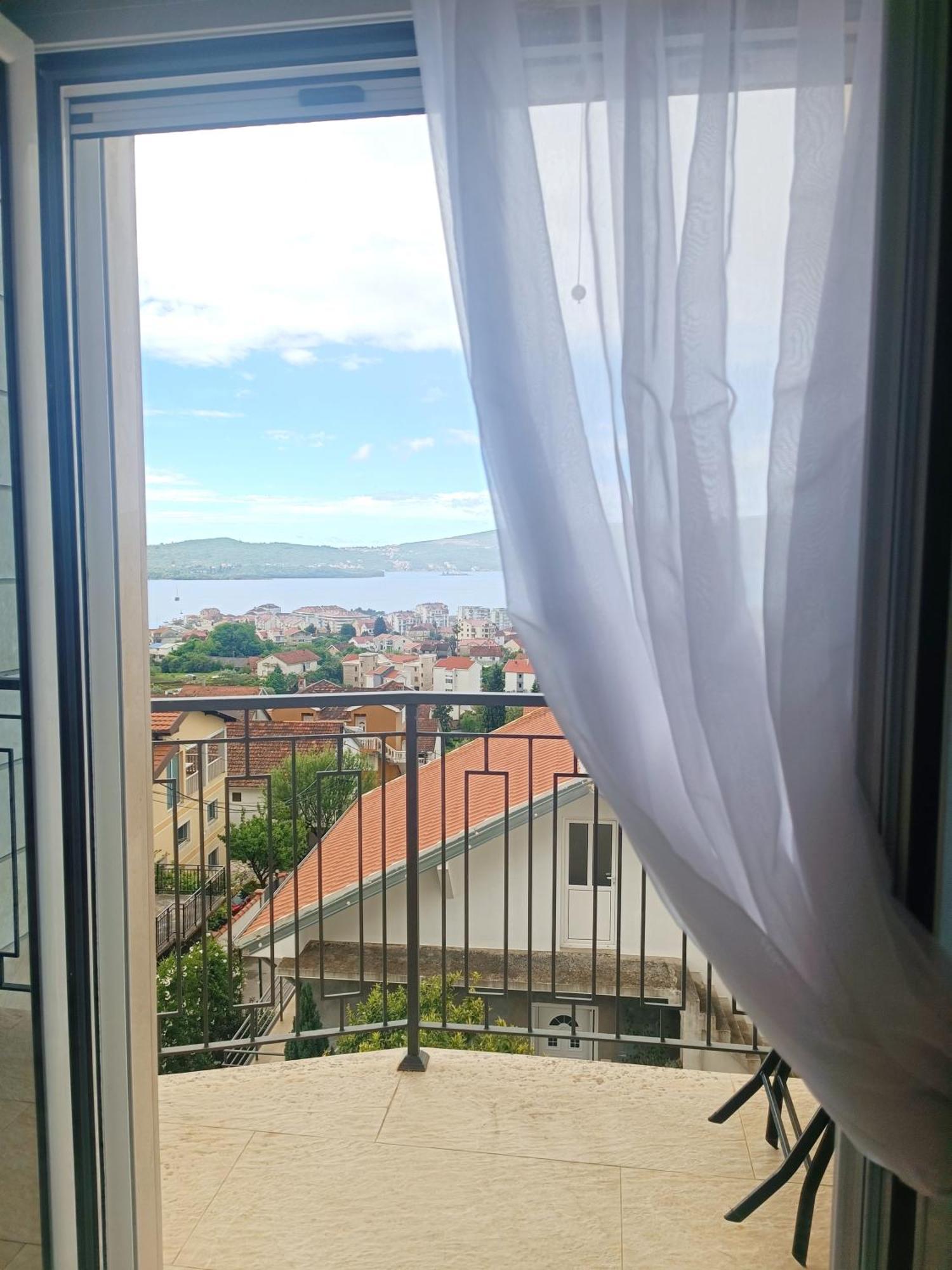 Eden Apartments Tivat Dış mekan fotoğraf