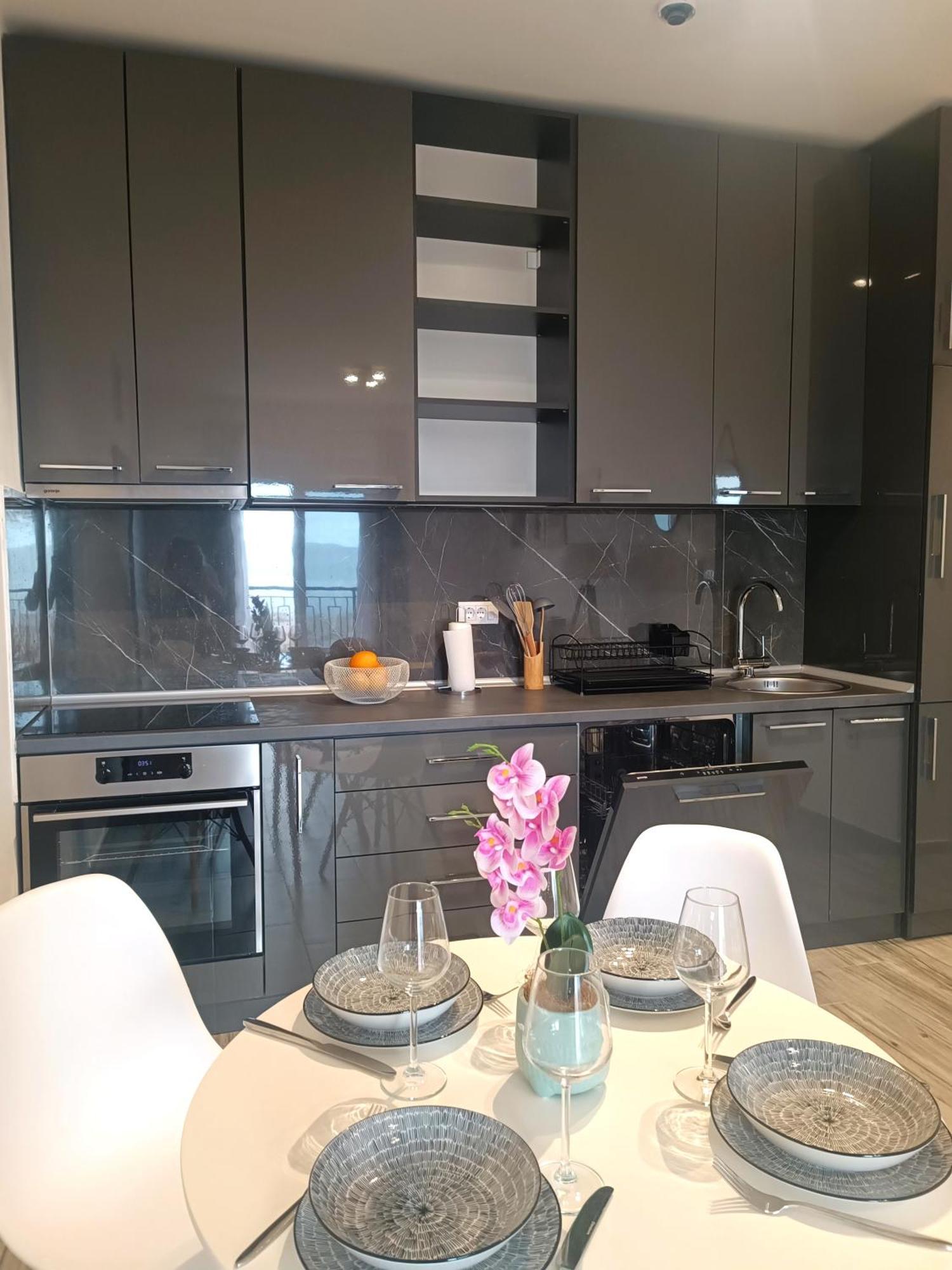 Eden Apartments Tivat Dış mekan fotoğraf